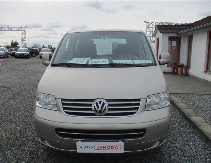 Volkswagen Multivan VAN / Minibus 2,5 l 96 kw