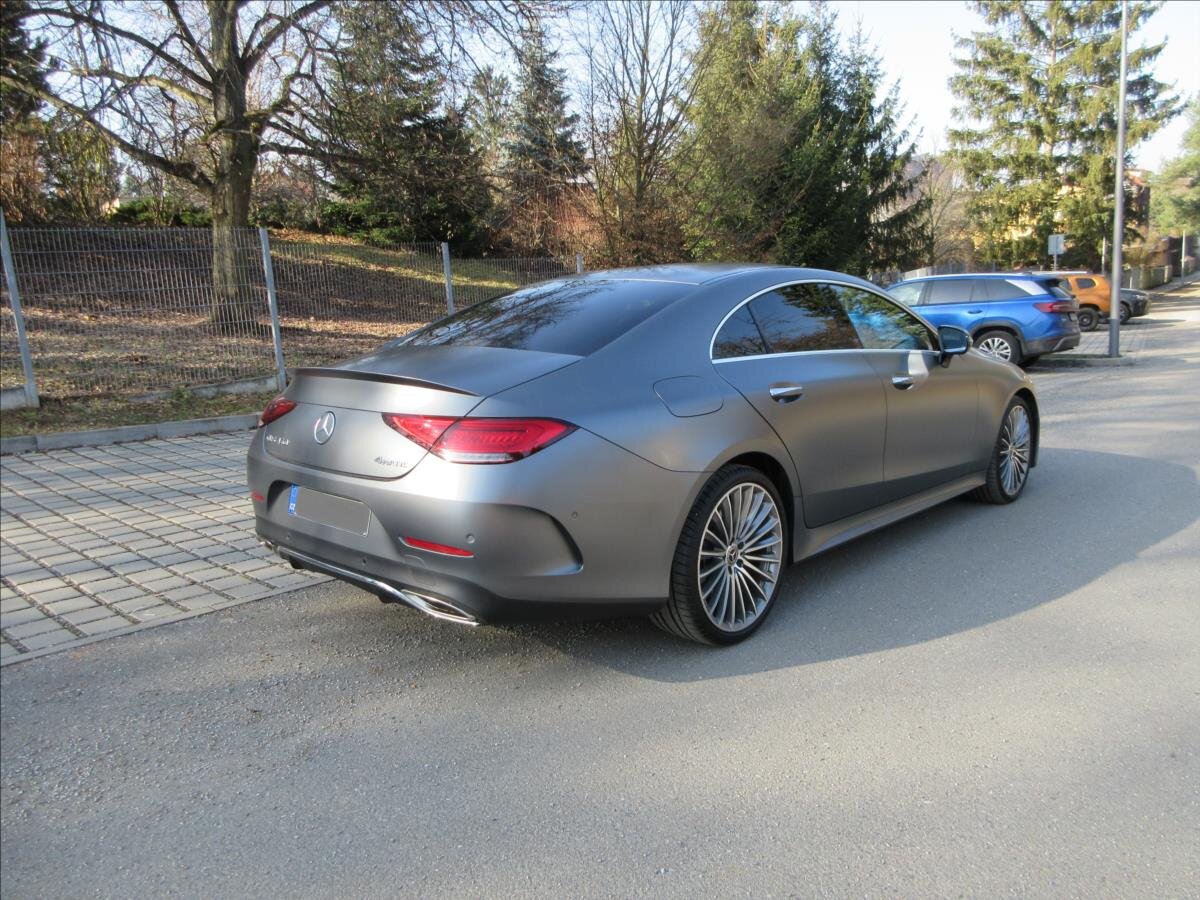 Mercedes-Benz CLS Sedan 3,0 l 270 kw