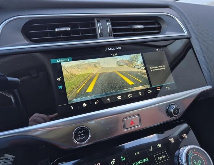 Jaguar I-Pace 16