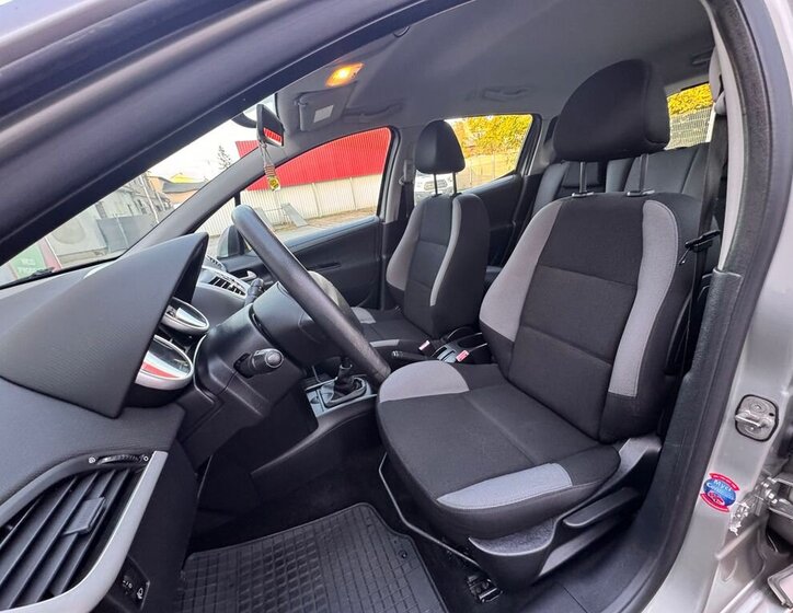 Peugeot 207 Kombi 1,4 l 70 kw