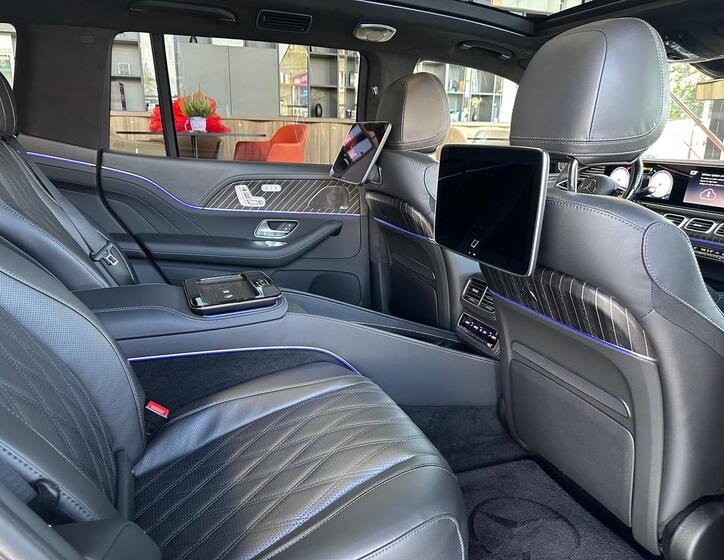 Mercedes-Benz GLS 10