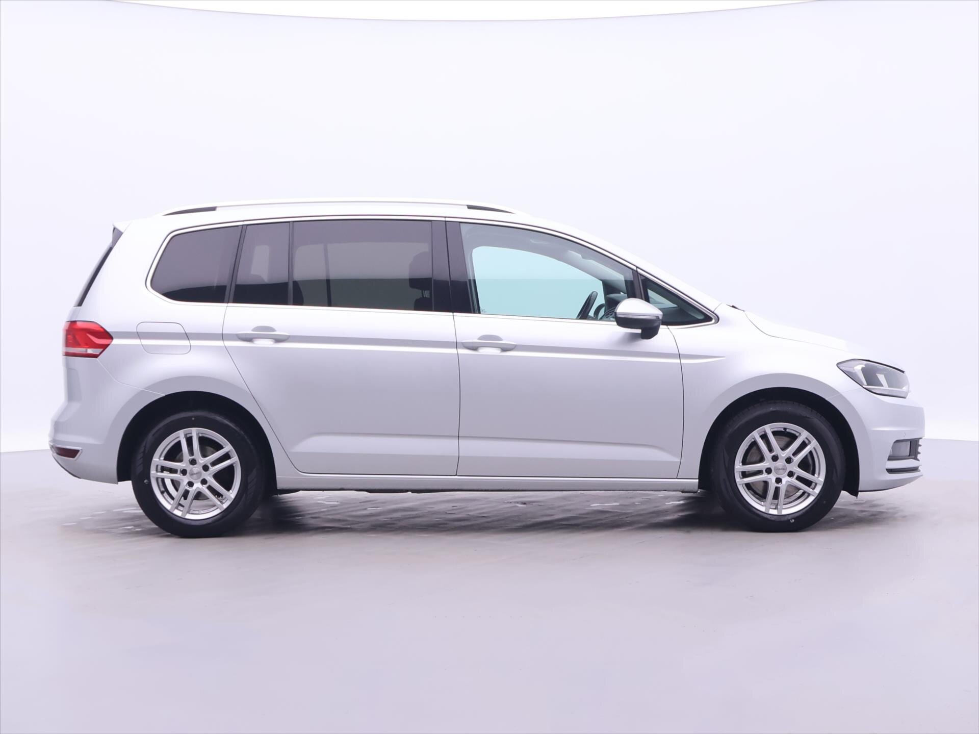 Volkswagen Touran Kombi 1,6 l 85 kw