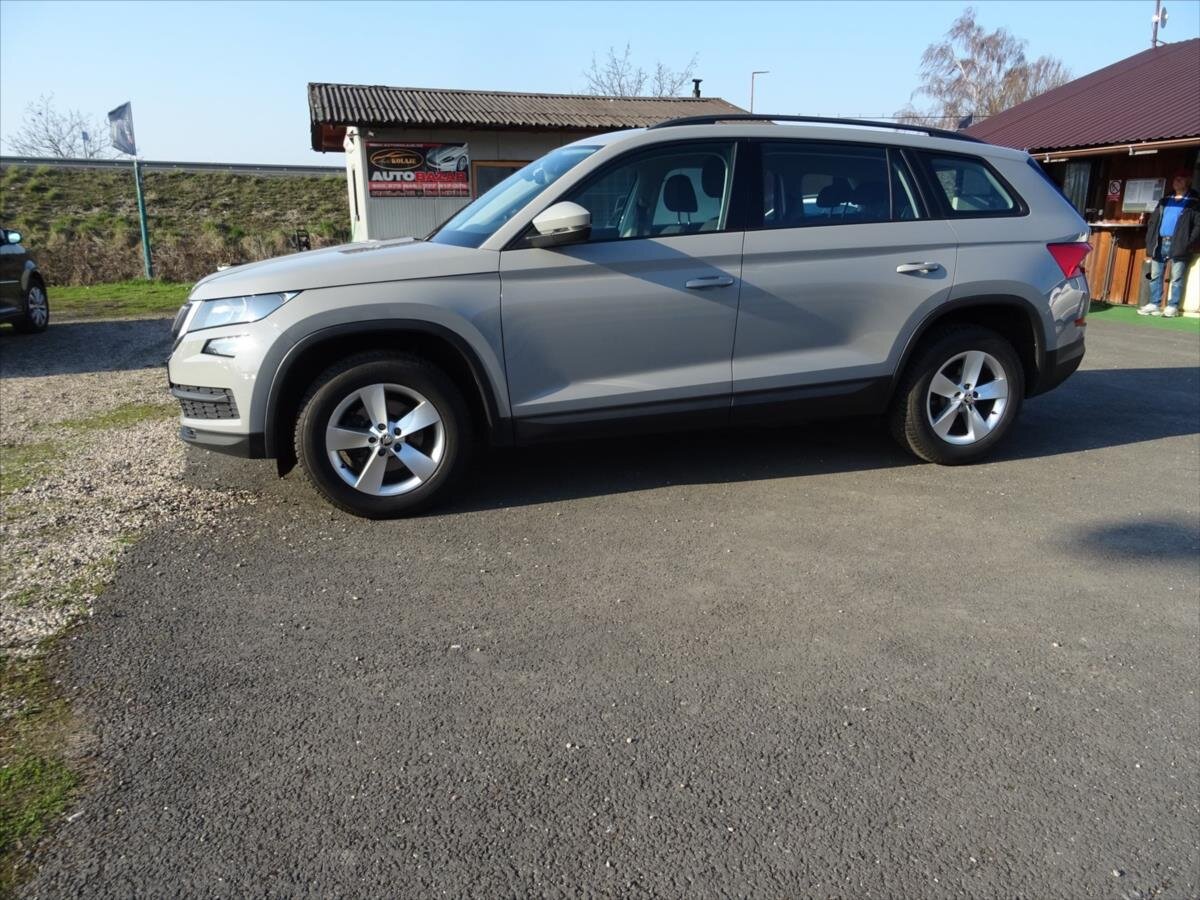 Škoda Kodiaq SUV / Terénní 1,5 l 110 kw