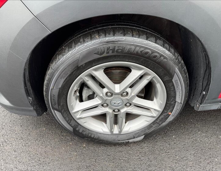 Hyundai Kona SUV 998,0 88 kw