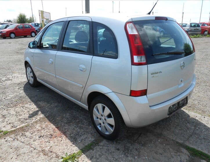 Opel Meriva 10