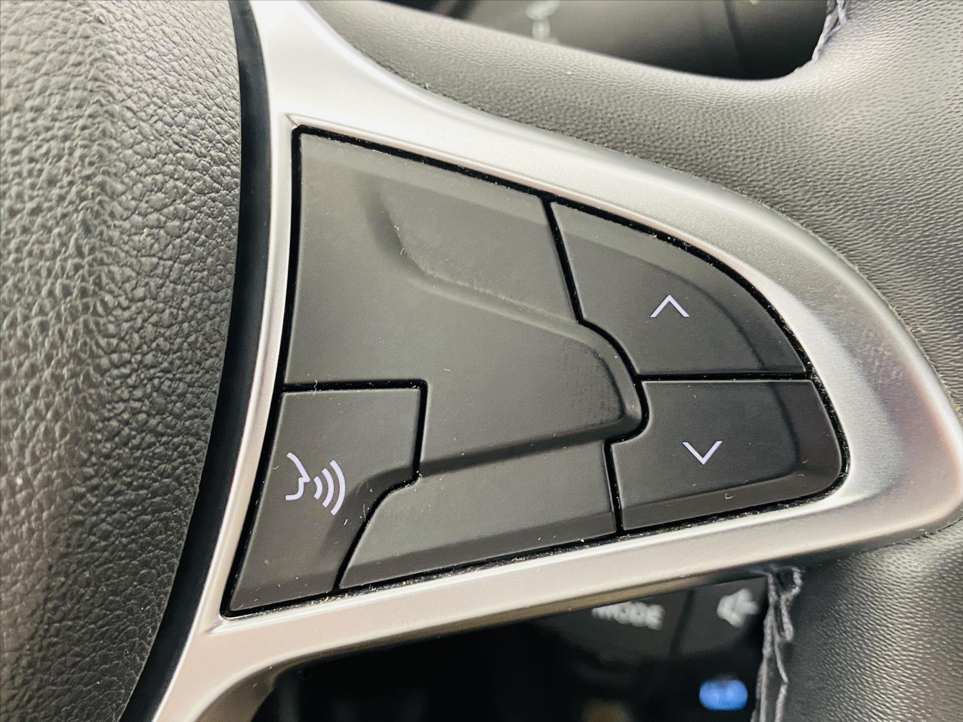 Dacia Duster SUV 999,0 67 kw