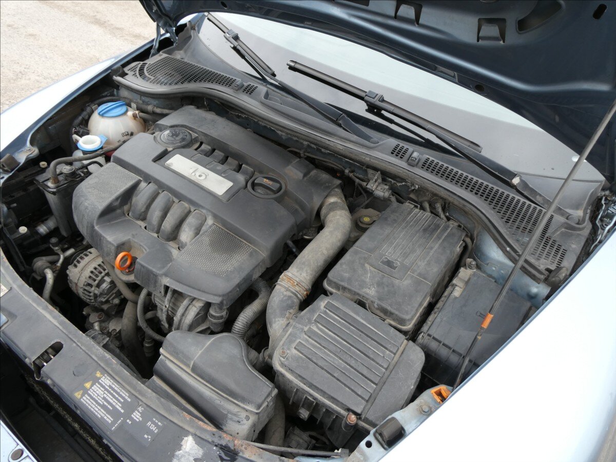 Škoda Octavia Sedan / Limuzína 1,6 l 75 kw