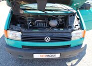 Volkswagen Caravelle Kombi 2,4 l 57 kw
