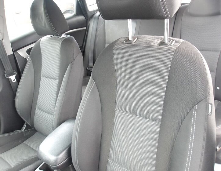 Hyundai i30 Kombi 1,6 l 88 kw