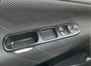Peugeot 207 15