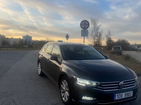 Volkswagen Passat Kombi 0,0 110 kw