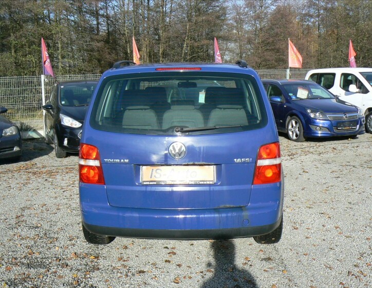 Volkswagen Touran 4