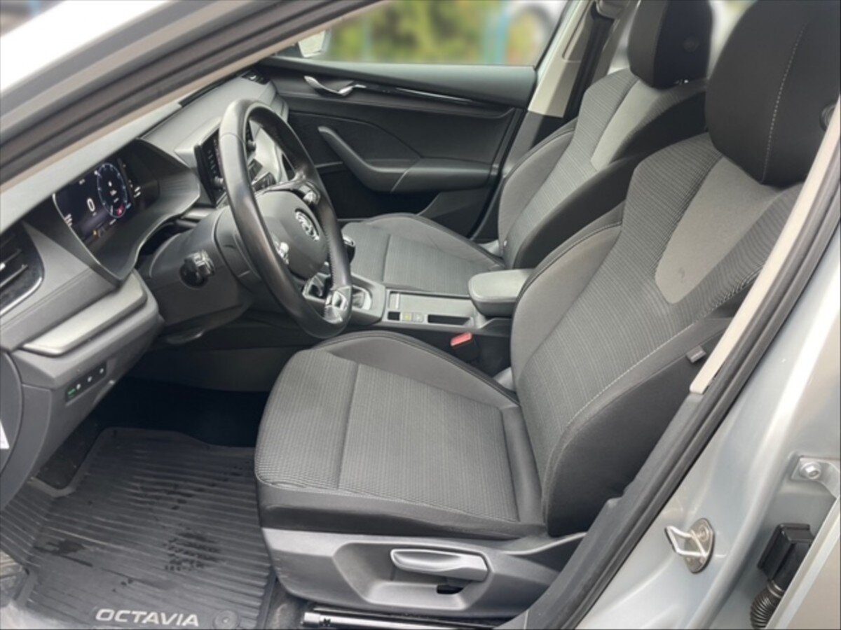 Škoda Octavia Kombi 2,0 l 85 kw