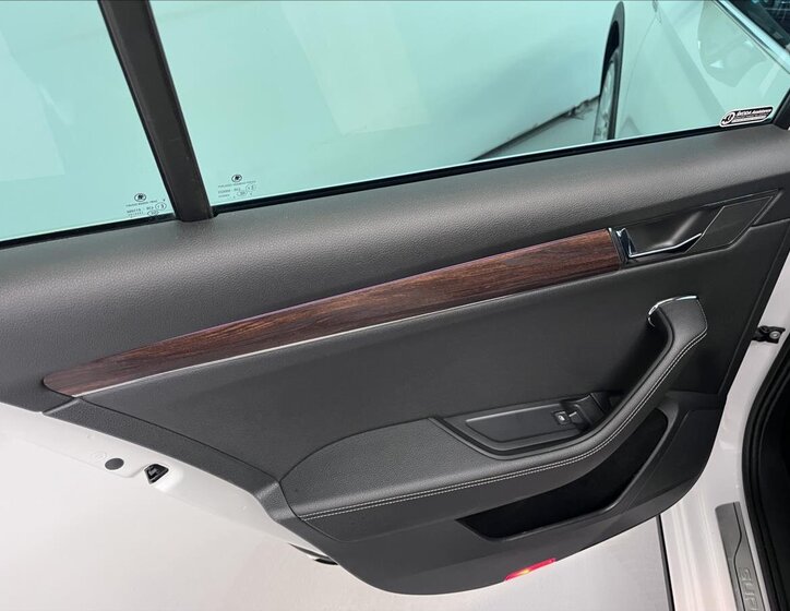 Škoda Superb Kombi 2,0 l 147 kw