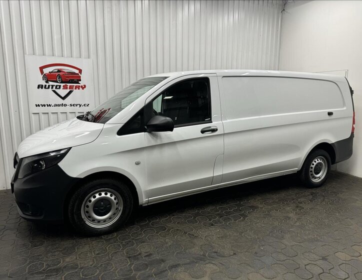 Mercedes-Benz Vito 3