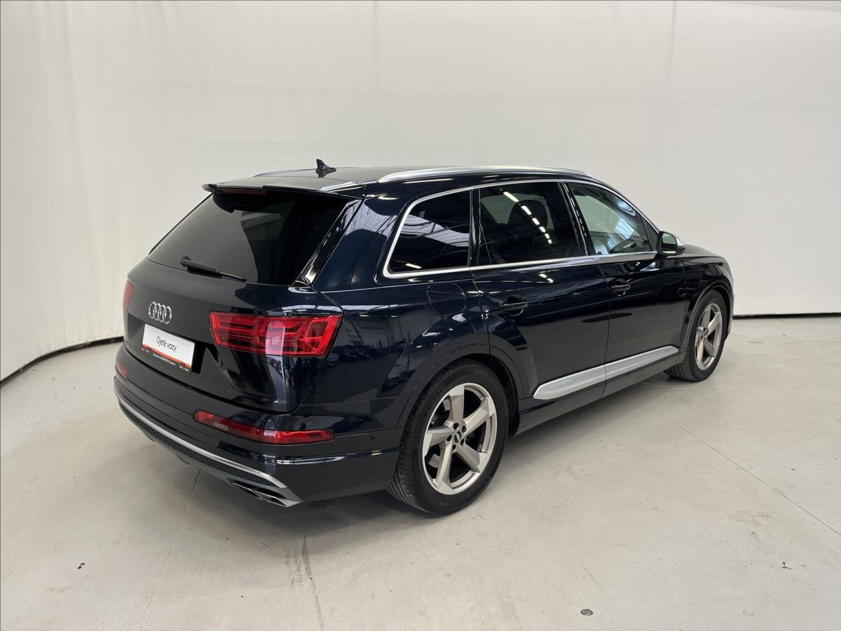 Audi SQ7 SUV / Terénní 4,0 l 320 kw