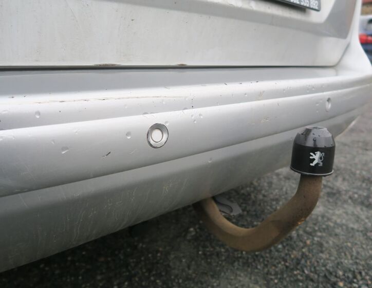 Peugeot 5008 MPV 2,0 l 120 kw