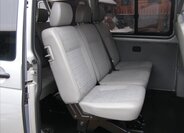 Volkswagen Caravelle 18