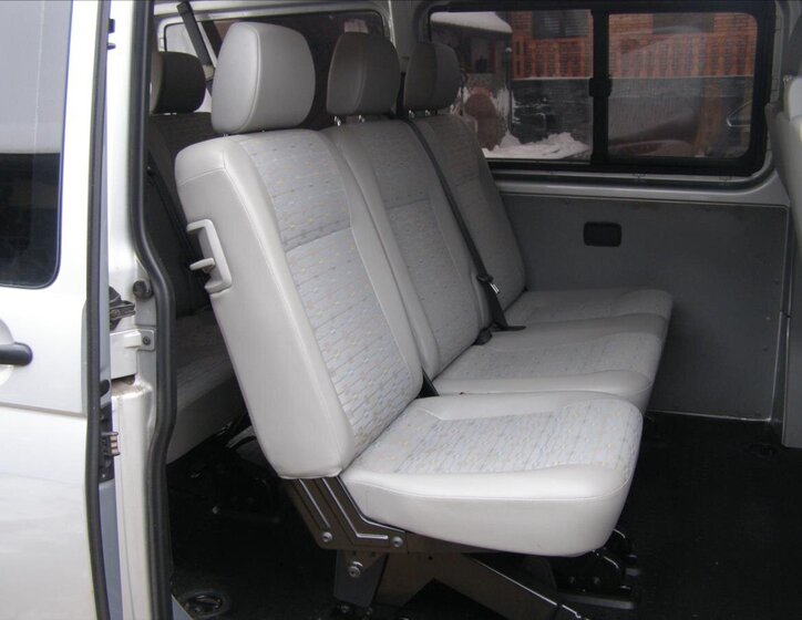 Volkswagen Caravelle 18