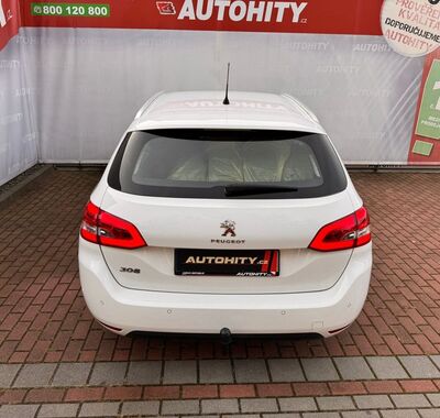 Peugeot 308 8