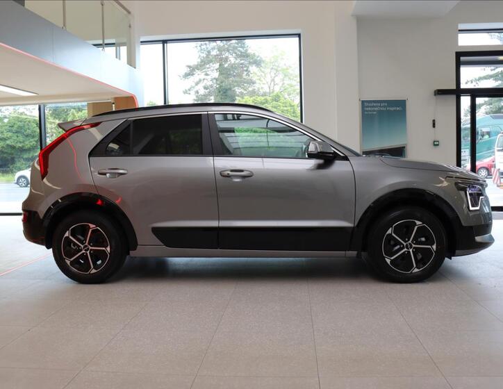 KIA Niro 4