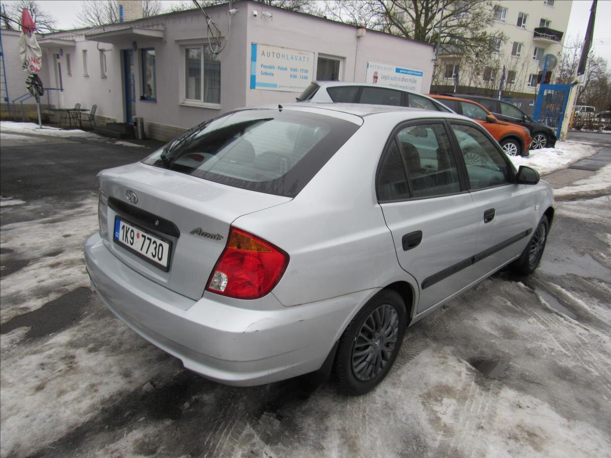 Hyundai Accent Liftback 1,3 l 63 kw