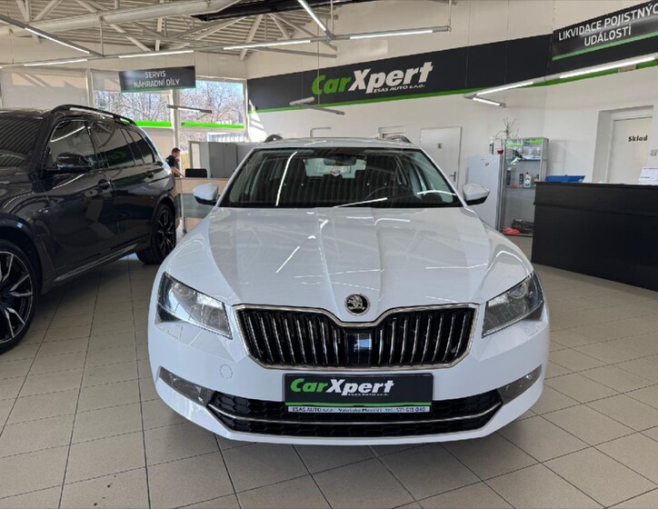 Škoda Superb 2