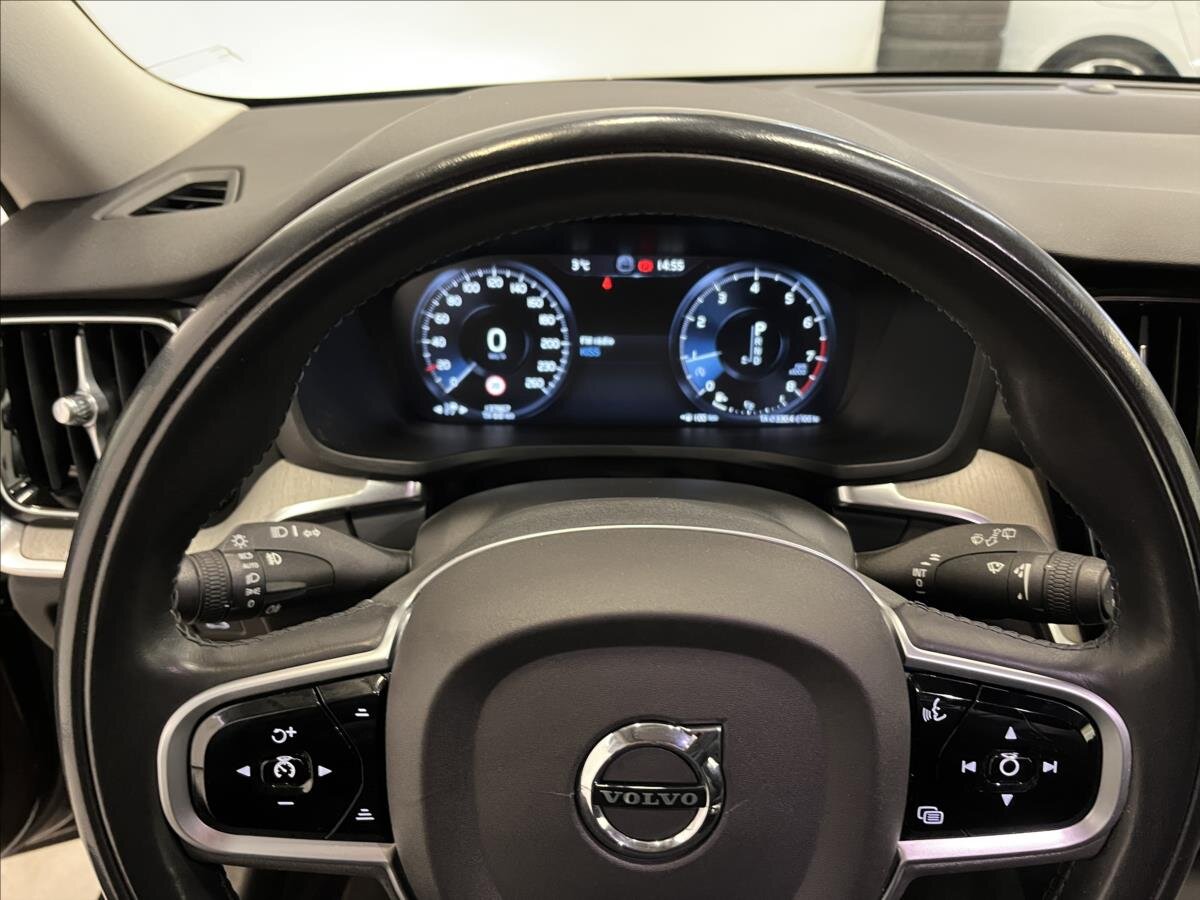 Volvo V60 Kombi 2,0 l 184 kw