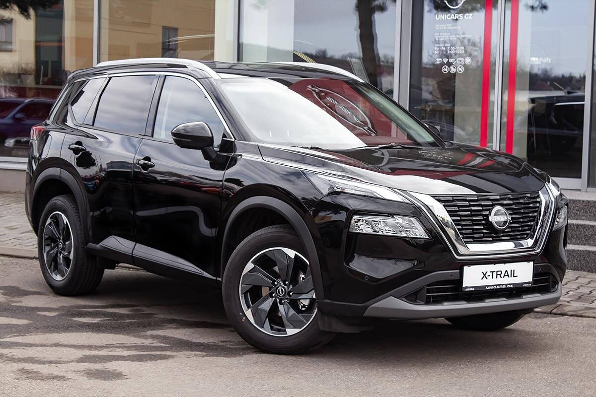 Nissan X-Trail SUV 1,5 l 120 kw