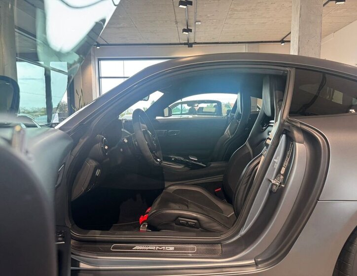 Mercedes-Benz AMG GT Kupé 4,0 l 430 kw