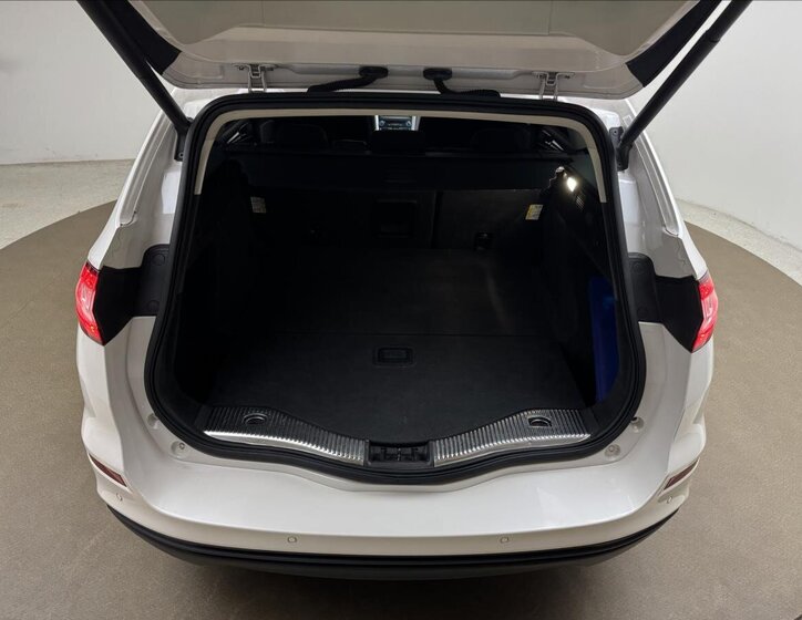 Ford Mondeo Kombi 2,0 l 110 kw