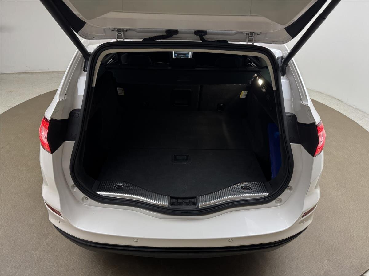 Ford Mondeo Kombi 2,0 l 110 kw