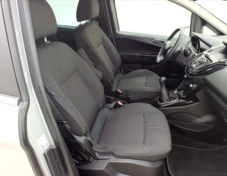 Ford B-MAX MPV 1,4 l 66 kw