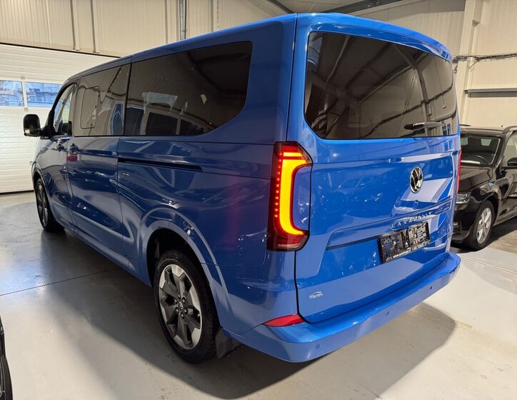 Volkswagen Caravelle 10