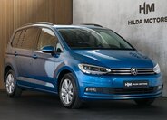 Volkswagen Touran 1