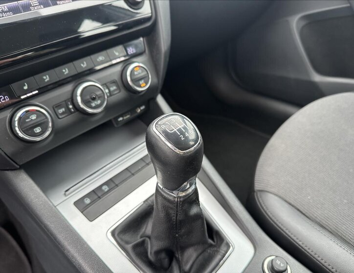 Škoda Octavia 21
