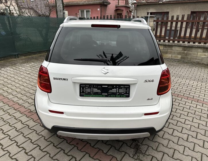 Suzuki SX4 4