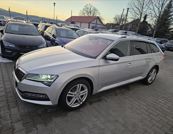Škoda Superb Kombi 2,0 l 110 kw