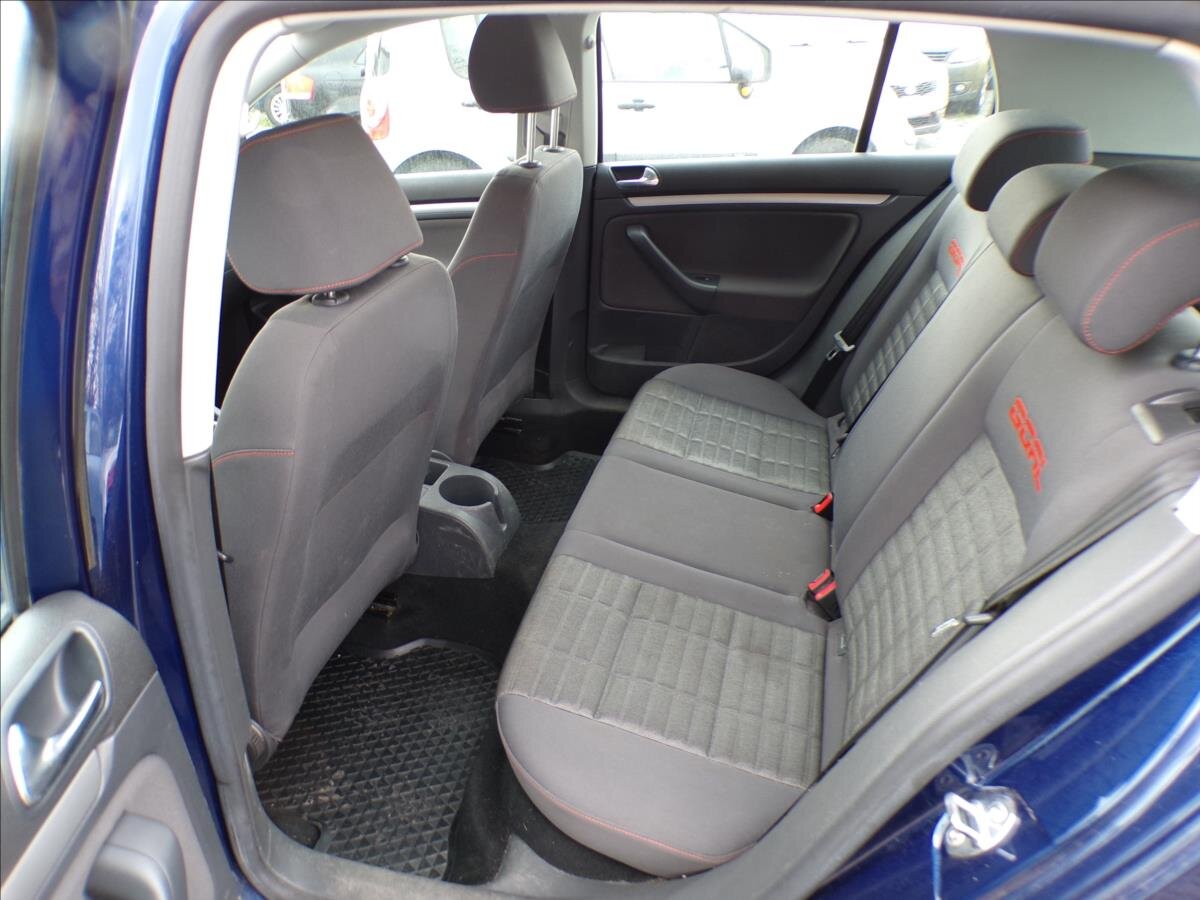 Volkswagen Golf Hatchback 1,4 l 59 kw