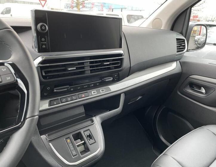 Toyota ProAce Verso 31