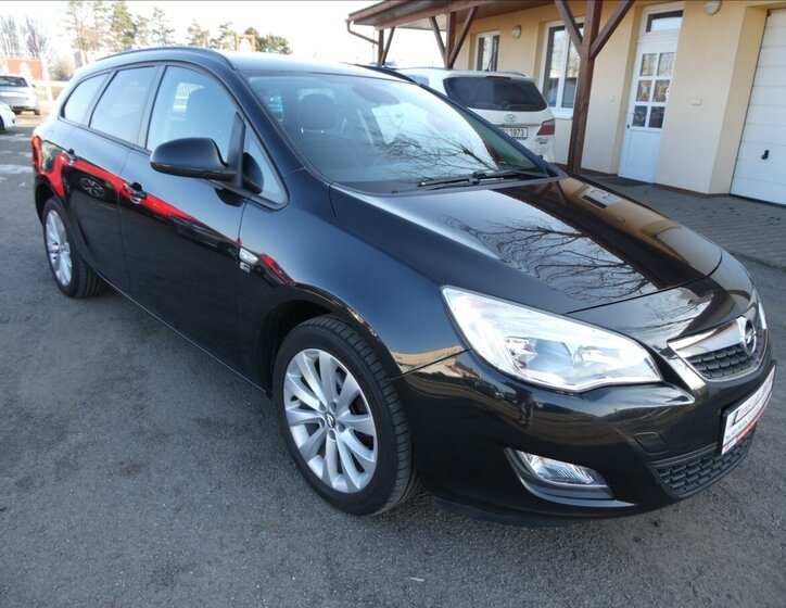 Opel Astra Kombi 1,4 l 88 kw