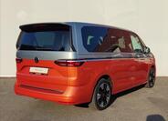 Volkswagen Multivan 2