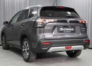 Suzuki S-Cross 6