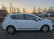 Peugeot 3008 SUV 1,2 l 96 kw