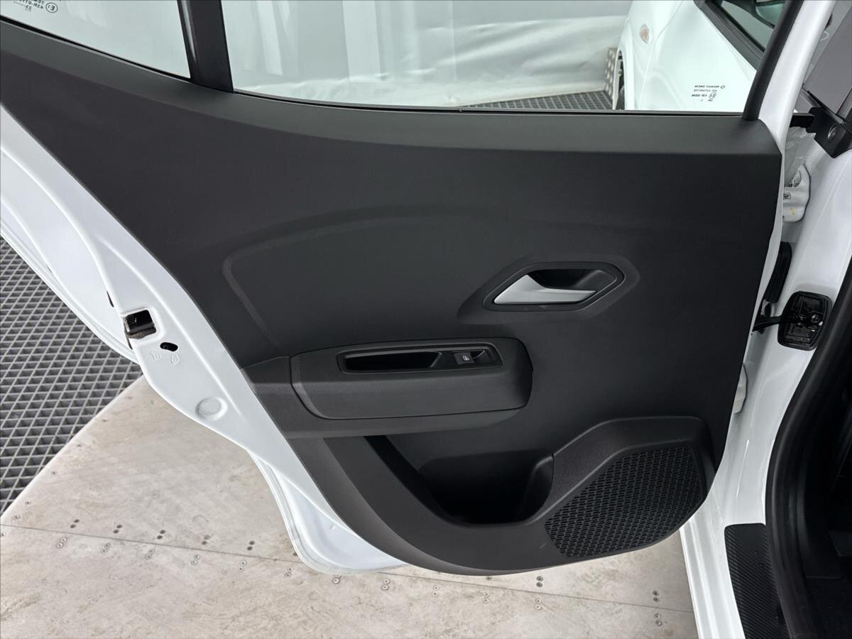 Dacia Sandero Hatchback 999,0 67 kw