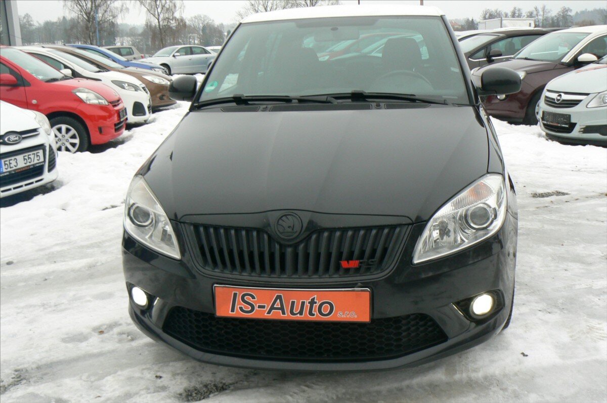 Škoda Fabia Hatchback 1,4 l 132 kw