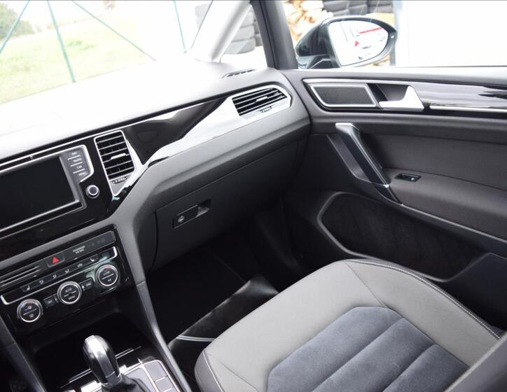 Volkswagen Golf Sportsvan 31