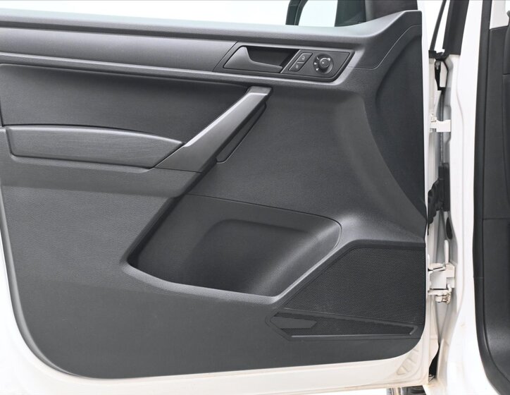 Volkswagen Caddy Skříň 2,0 l 75 kw