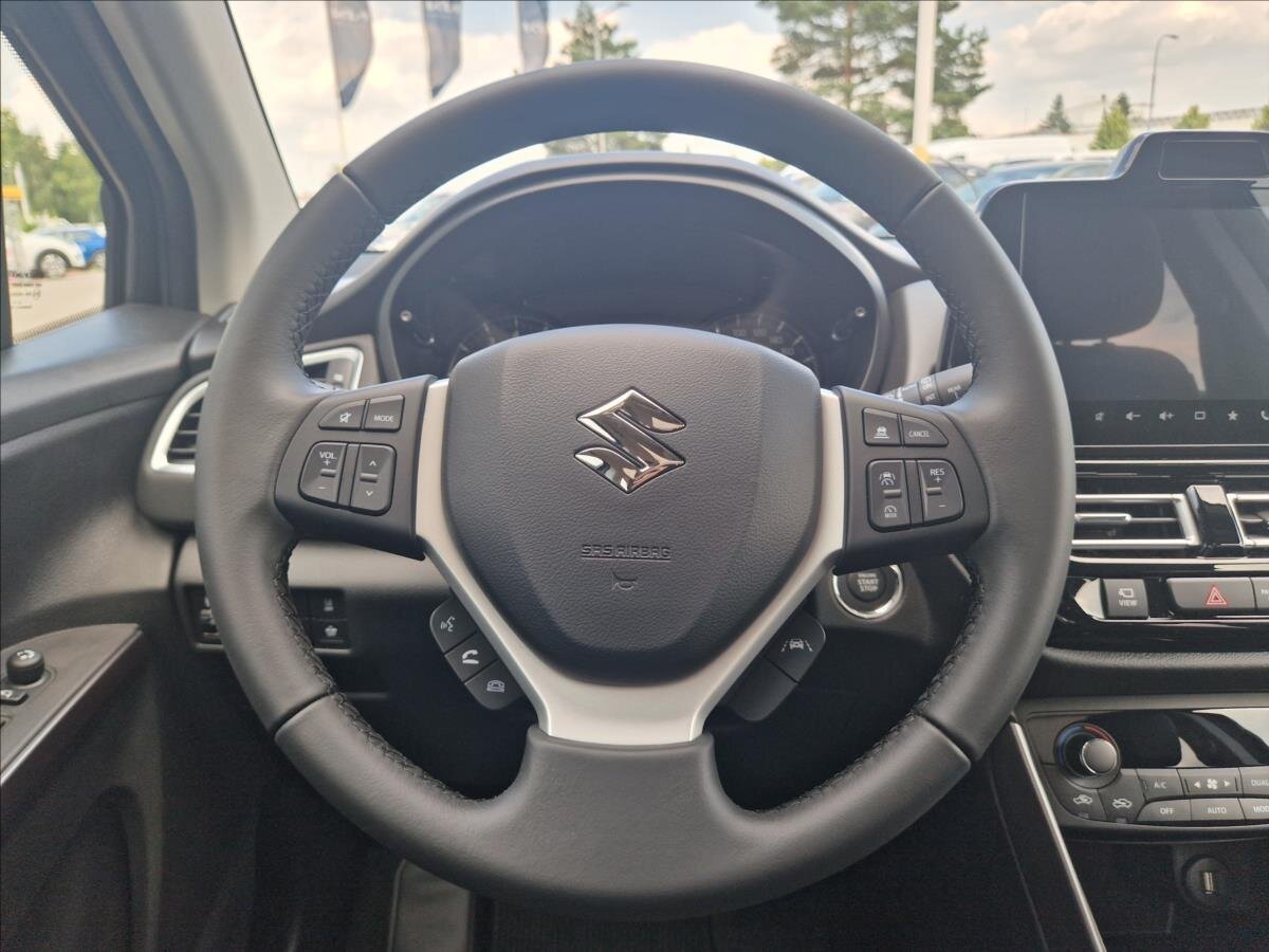 Suzuki S-Cross SUV 1,4 l 95 kw