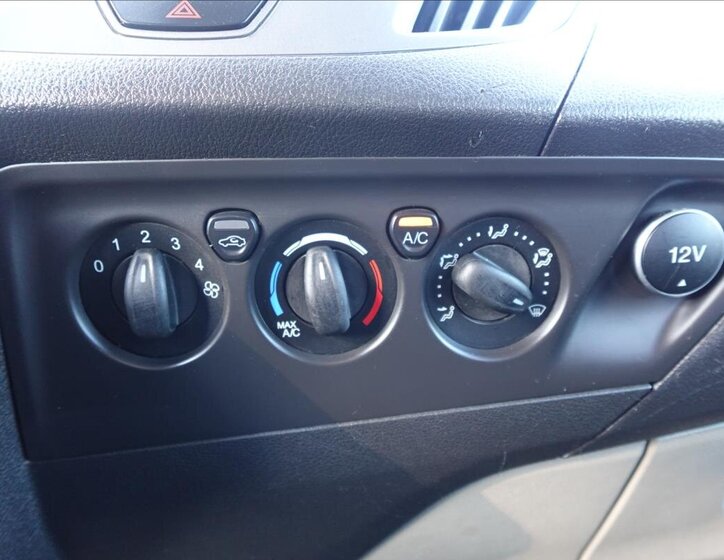 Ford Transit Custom Ostatní 2,0 l 96 kw